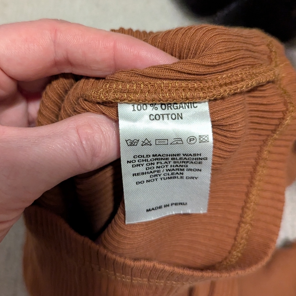Fin & Vince Ribbed Henley - Picture 4 of 4